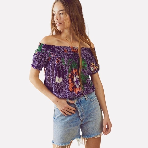 Free People One Suki Smocked Off Shoulder Purple Floral Blouse NWT - Picture 11 of 11